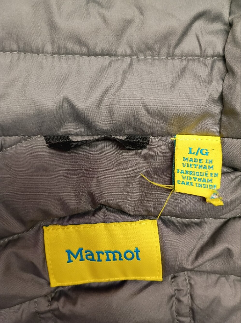 Marmot Gray Puffer Jacket with Yellow Trim 700 Down Fill - Picture 5 of 11